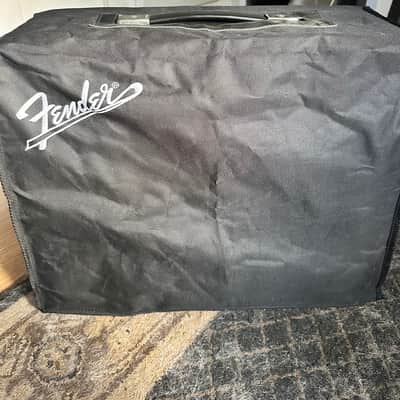 Fender '65 Princeton Reverb Reissue 15-Watt 1x10" Guitar Combo 2008 - Present - Black image 3