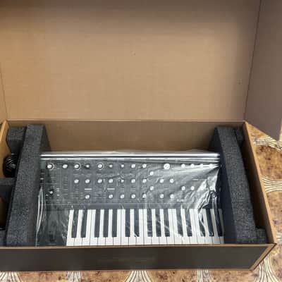 MOOG SUBSEQUENT 37 - IN LIKE NEW CONDITION!! image 12