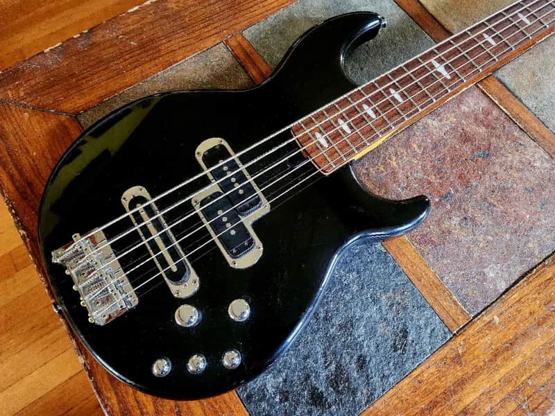 Yamaha BB615 Broad Bass 5-string PJ w/bag 2006 - blk image 1