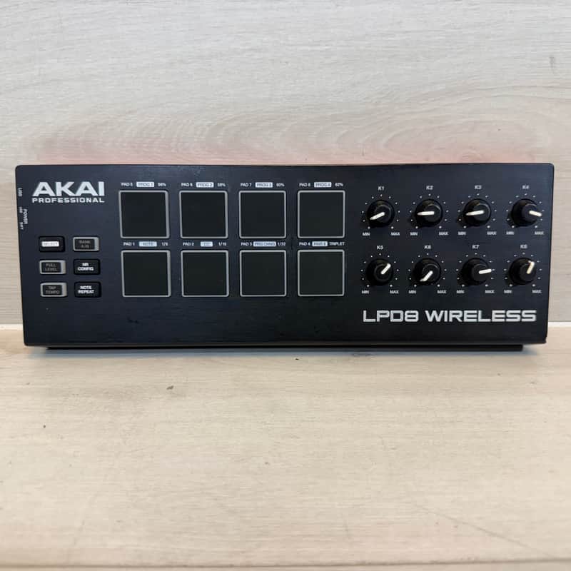 Immagine Akai LPD8 Wireless Bluetooth MIDI Pad Controller 2016–2021 - 1