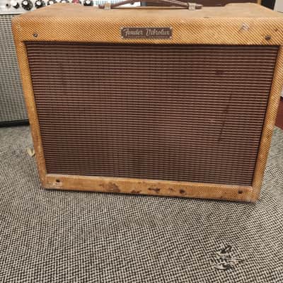 Fender Vibrolux 5F11 Narrow Panel 10-Watt 1x10" Guitar Combo 1958 - Tweed image 1