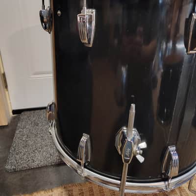 Ludwig 3 Ply With Inner Rings 18"(Diameter)x16"(Depth) Floor Tom 1970's - Black Wrap image 6
