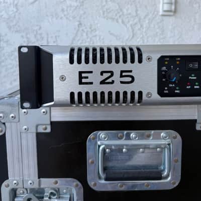 Funktion One MC2 Audio E25 2 Channel Power Amplifier Amp image 2