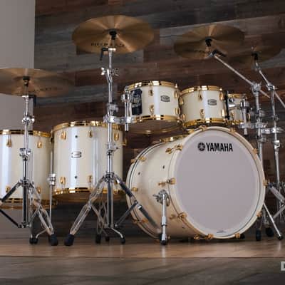 YAMAHA PHOENIX PHX 6 PIECE DRUM KIT, POLAR WHITE WITH GOLD FITTINGS image 21