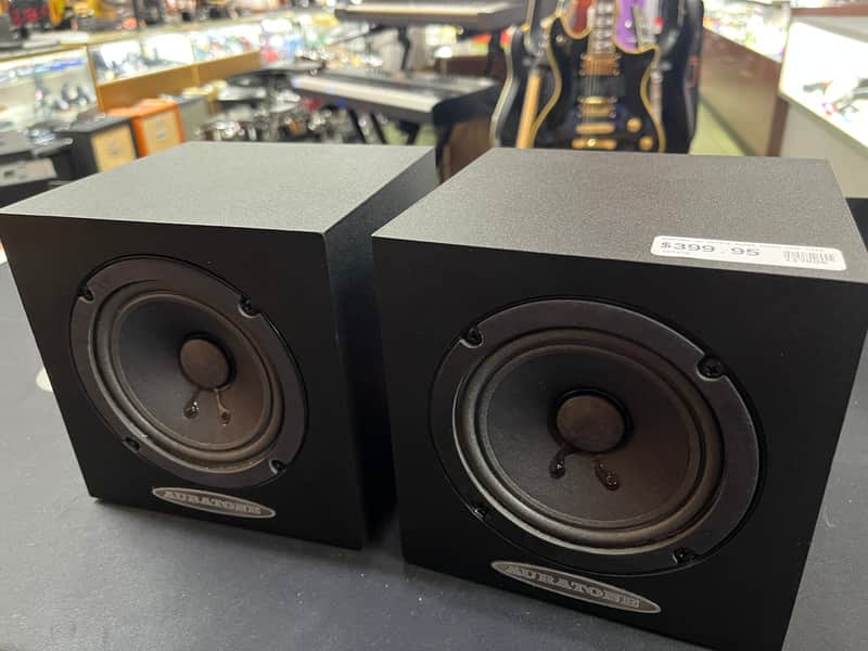 Auratone 5C Active Super Sound Cubes (Pair) 2022 - Present - Black image 1