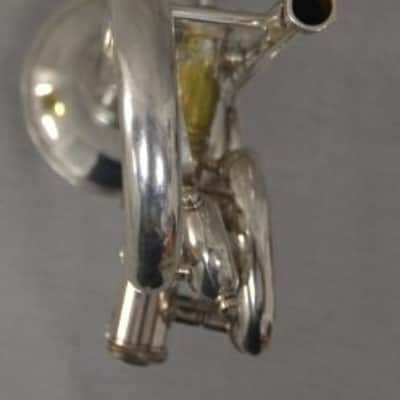 Corneta Bach Stradivarius 181-37 plateada en buen estado. image 12