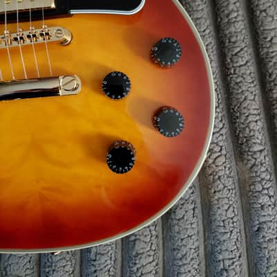 Epiphone  Les Paul Custom 2025 AAA Top - Ice Tea image 7