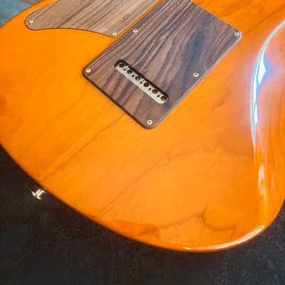 Suhr Modern Trans Amber Maple Flame image 20