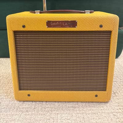 Fender '57 Custom Champ 2-Channel 5-Watt 1x8" Guitar Combo 2016 - Present - Lacquered Tweed image 1