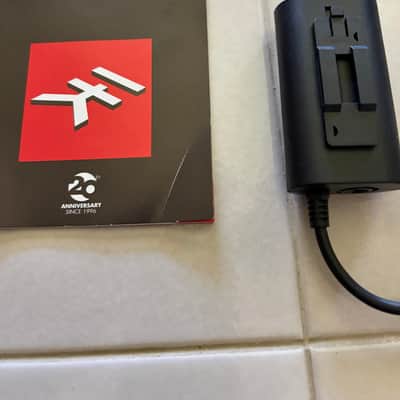 IK Multimedia iRig 2 Mobile Guitar Interface for iOS 2015 - Present Black image 2