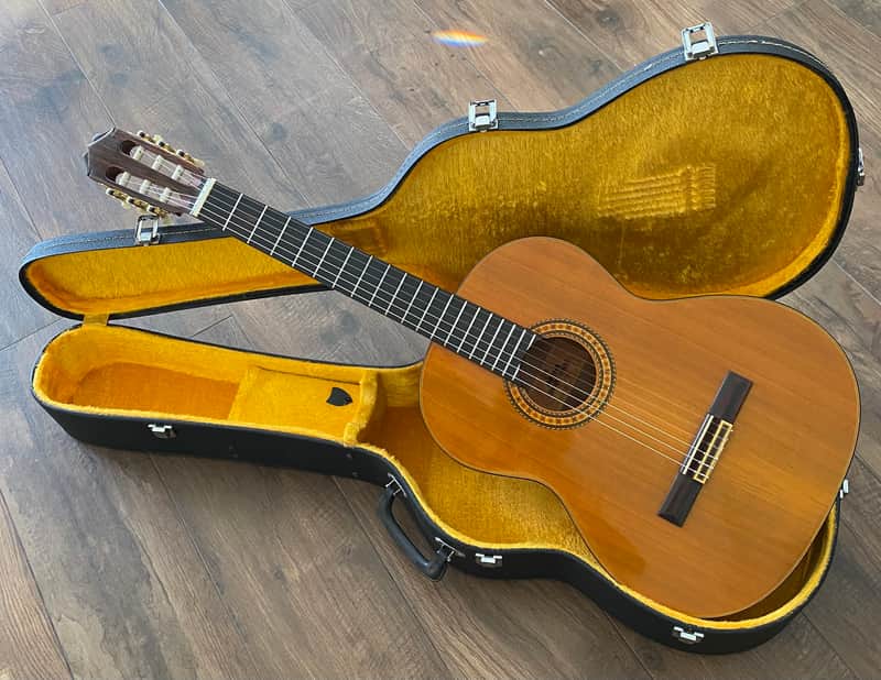 Aria 1974 AC30 Concert Classical Acoustic Guitar with Hard Case image 1