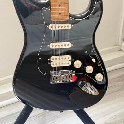 Fender Player II Modified Stratocaster HSS with Maple Fretboard 2025 - (Fairly New/Slight Blemishes) image 7