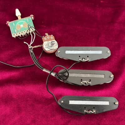 Fender Squier Stratocaster Pickups early 2000's image 2