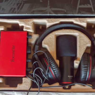 Focusrite Scarlett solo 4th studio 2024 aprox. image 3