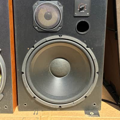 Realistic Mach Two (40-4032) 3-Way Stereo Speaker System Pair image 5