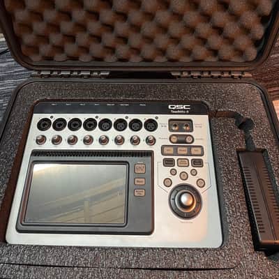 QSC TouchMix-8 Touch Screen Compact Digital Mixer 2010s - Silver image 1