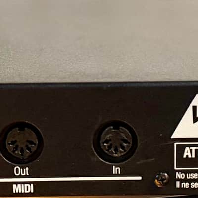 Oberheim Matrix 1000 Rackmount 6-Voice Synthesizer 1987 - Black image 2