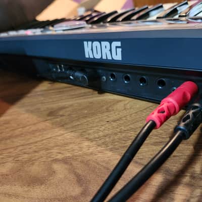 Korg X50 61-Key Music Synthesizer 2000s - Black image 10