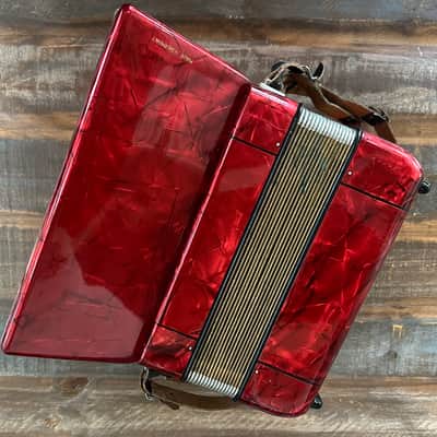Vintage Hohner Student VM Accordion 48 Bass 26 Keys 1951-1955 - Red Pearl Oyster image 7