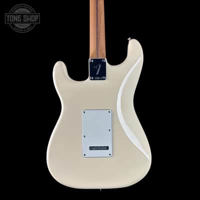 Fender Limited Edition Player II Stratocaster MP Olympic White image 3