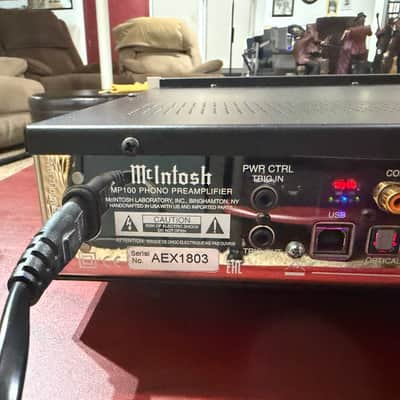 Mcintosh MP100 Phono Preamp in pristine condition image 5