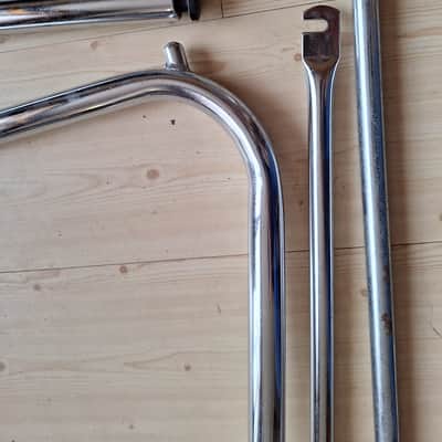 Yamaha CS-60 Chrome legs / stand image 11