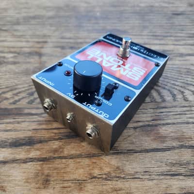 Electro-Harmonix Small Stone EH4800 Phase Shifter V4 with Status LED 1998 - 2006 - Black/Orange image 3