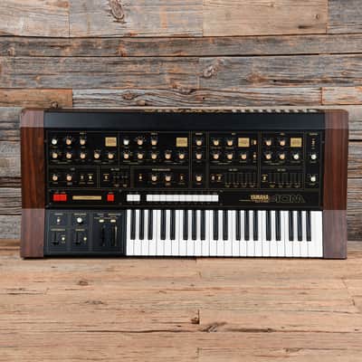 Yamaha CS40M