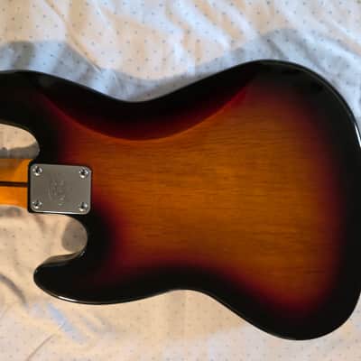 SX Vintage Series SJB-62 Short Scale Jazz Bass - 3-tone Sunburst image 4