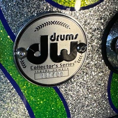 Rikki Rockett's Poison 2022 Stadium Tour DW 6-Piece Drum Set, Green/Silver Sparkle Flame. SIGNED! image 17
