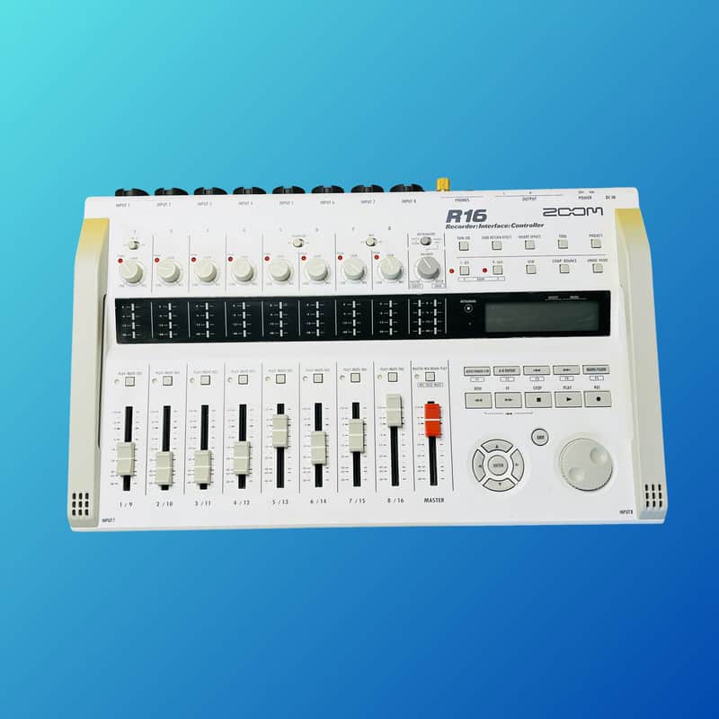 Zoom R16 USB Audio Interface / Digital Multitrack Recorder