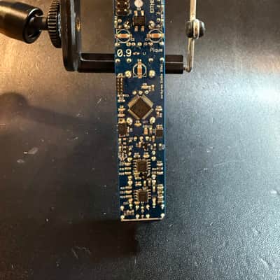 Momo Modular Pique (MI Peaks clone) - White image 2