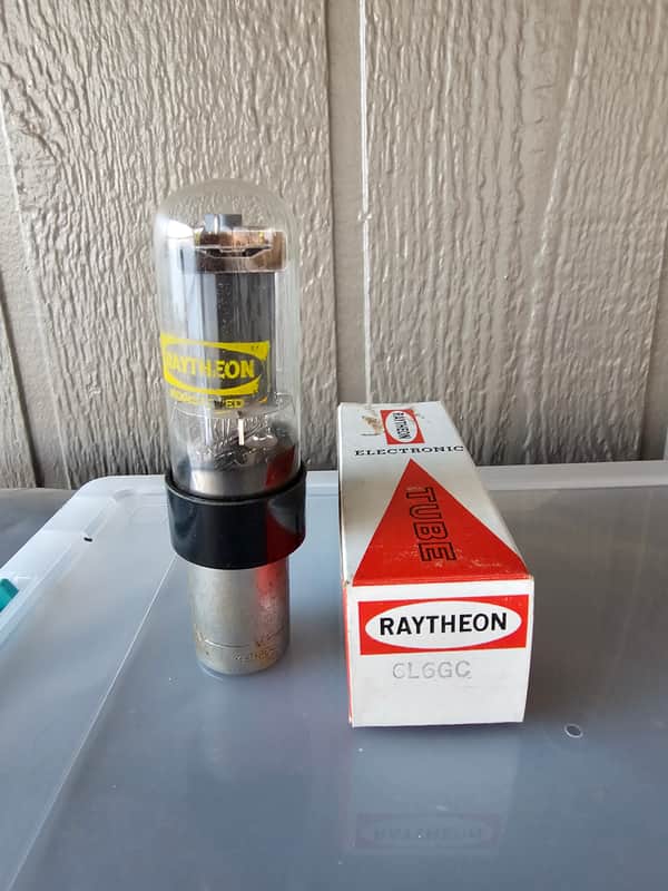 Raytheon 6l6GC image 1