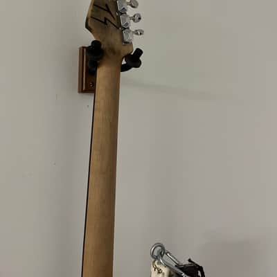 Squire Frankinstrat image 7