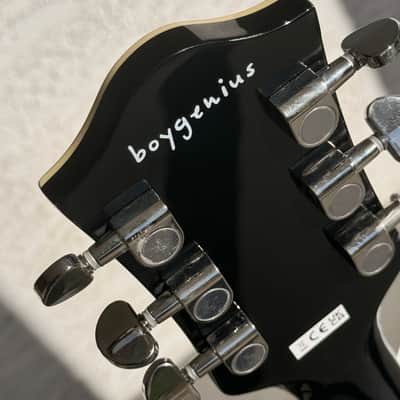Gretsch Boygenius Signature Broadkaster Jr. 2024 - Black and Silver image 7