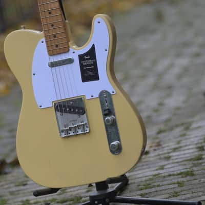 Fender Limited Edition Vintera II Road Worn '60s Telecaster - Blonde image 3