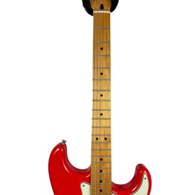 Fender MOD Stratocaster 2011 - Fiesta Red Nitro image 6