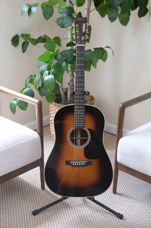 Martin D-28 Shade Top