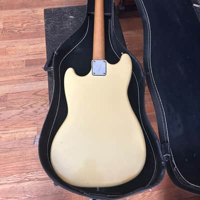 Fender Musicmaster Bass 1977 - Olympic White image 2