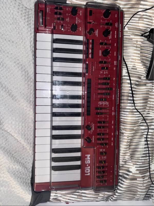 Behringer MS-101 Analog Synthesizer image 1