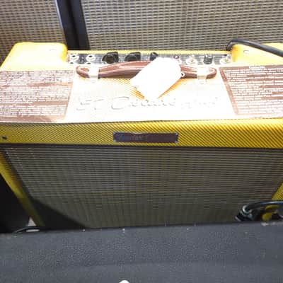 Fender '57 Deluxe Amp Reissue 12-Watt 1x12" Guitar Combo 2007 - 2011 - Lacquered Tweed -  Local Pickup Only image 1