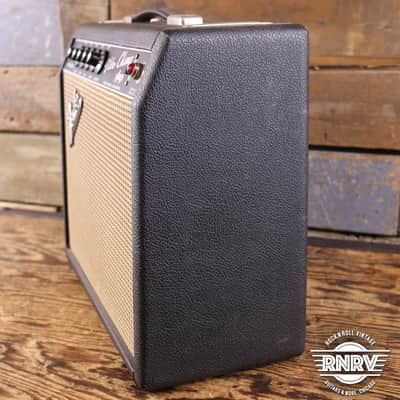 1967 Fender Vibro Champ 6-Watt 1x8" Guitar Combo - Black Panel image 3