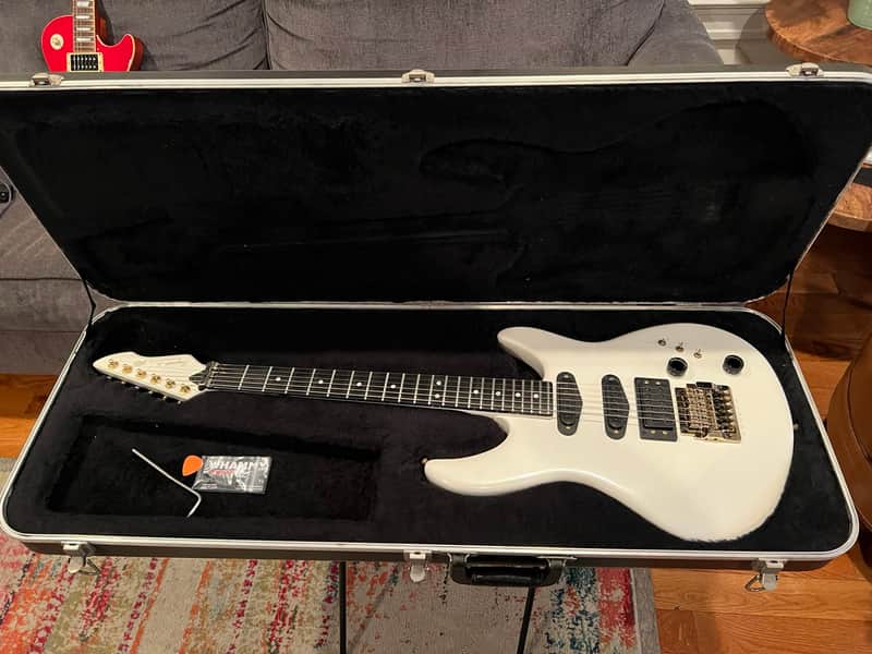Peavey Impact 1 1985 - 1987 White image 1