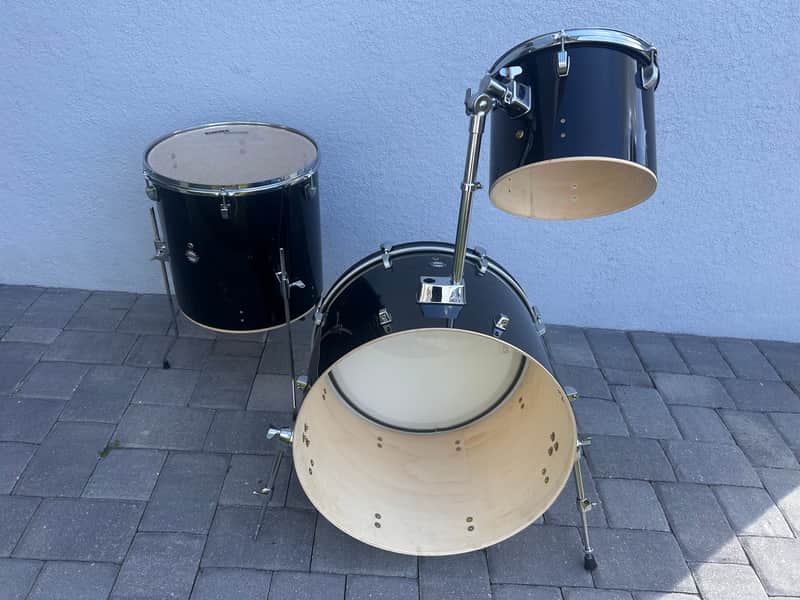 Ludwig Accent 22/16/10 Drum Set 2010s - Black image 1