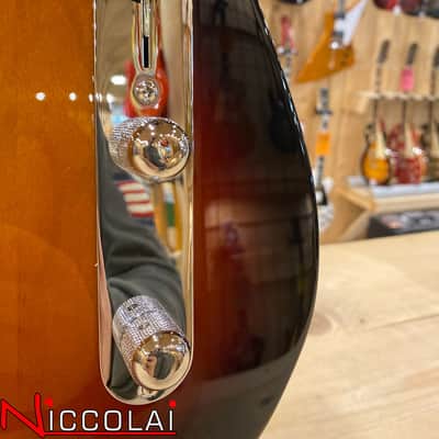 Fender American Professional Classic Telecaster, Rosewood Fingerboard, 3-Color Sunburst image 4