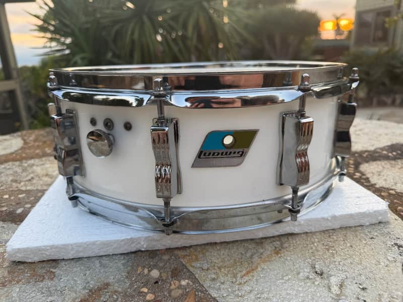 RARE Ludwig 10 LUG Vistalite Snare Drum White Opaque Acrylic 5x14 image 1
