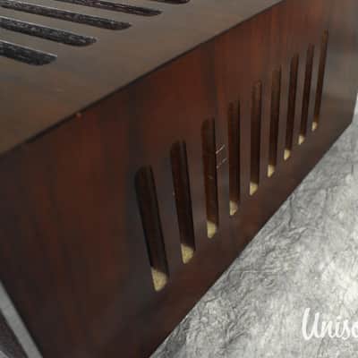 Accuphase E-303 Integrated Stereo Amplifier in Excellent Condition image 8
