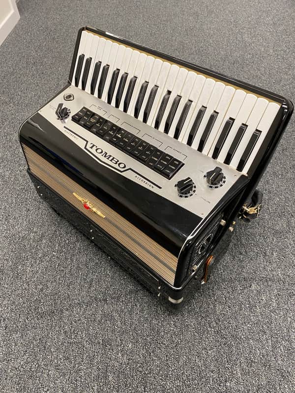 Tombo Accordix Vintage Electronic 120 Bass Accordion | Reverb