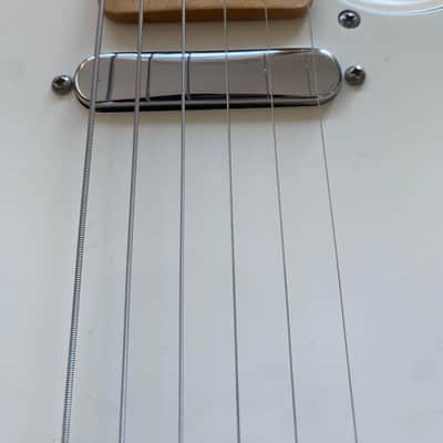 Fender Player Telecaster with Maple Fretboard 2018 - 2024 - Polar White image 8