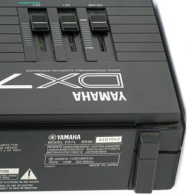 Yamaha DX7S FM Synthesizer – 61-Key Digital Classic w/ Road Case image 6